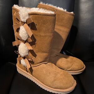 Koolaburra Tan Suede Winter Boots